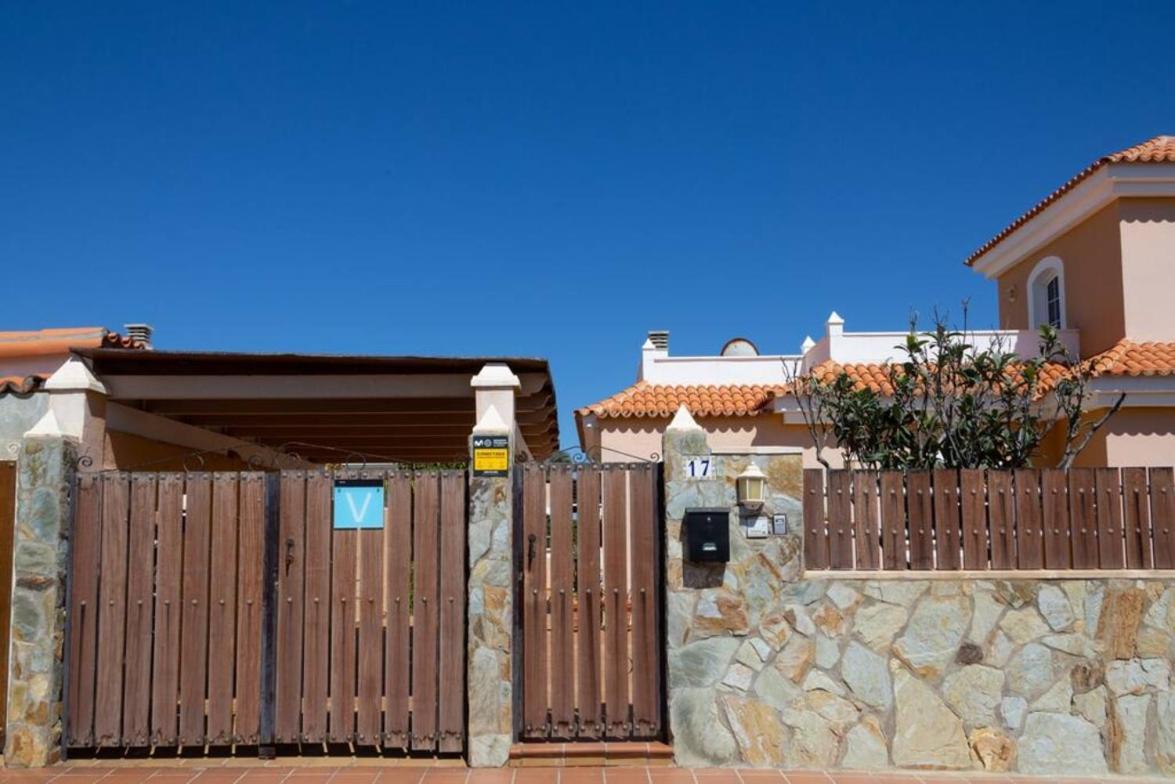 Holiday Villa Vergel With Huge Private Pool, Jacuzzi, Sauna & Bbq By Amazzzing Travel Калета-де-Фусте Экстерьер фото