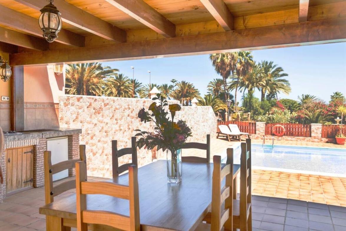 Holiday Villa Vergel With Huge Private Pool, Jacuzzi, Sauna & Bbq By Amazzzing Travel Калета-де-Фусте Экстерьер фото